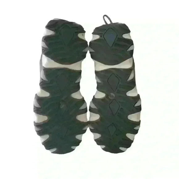 AONEGOLD Women's Hidden Wedge Sneaker High Heeled Size 9.5 - Picture 8 of 8